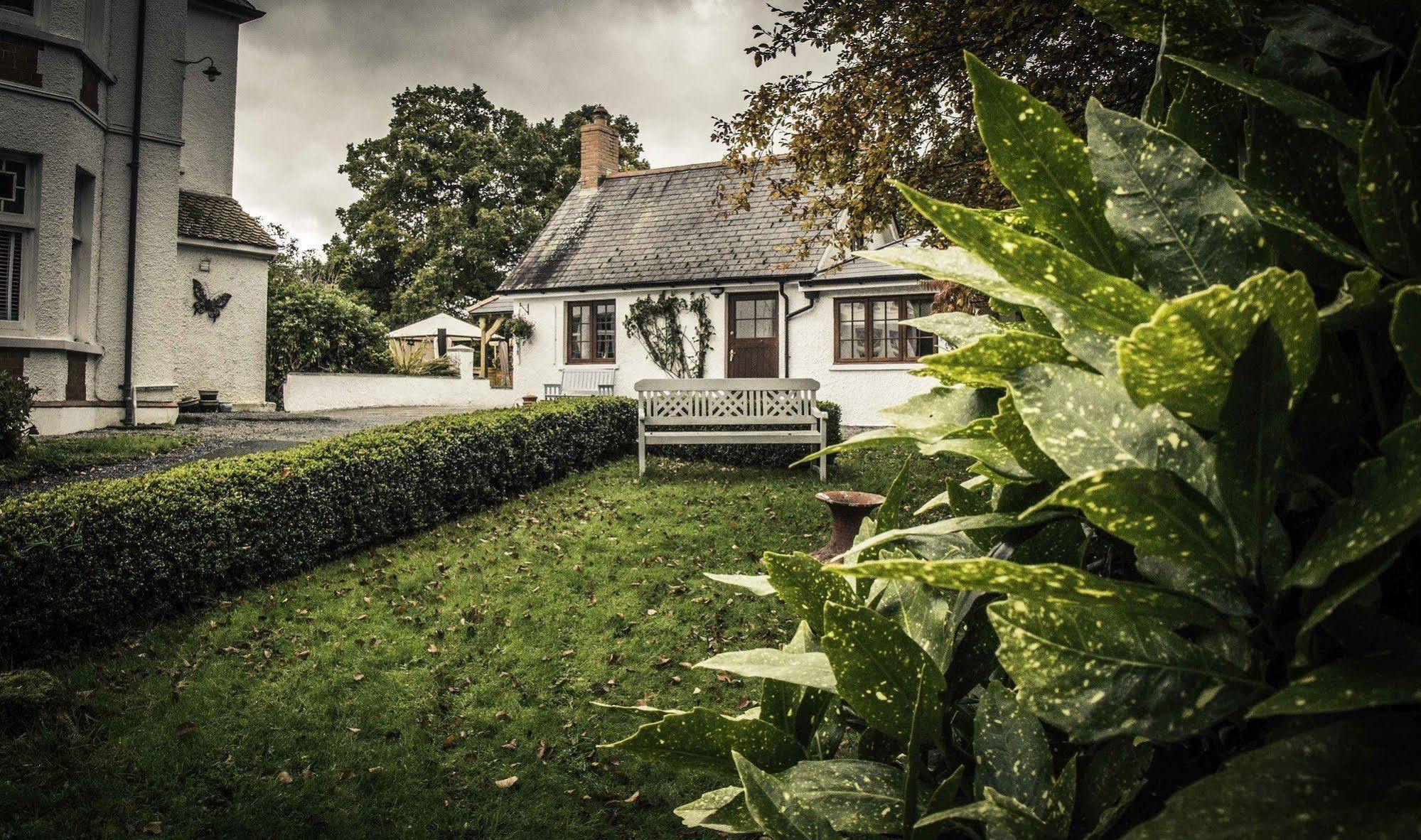 River Mansion Spa Llandysul Esterno foto